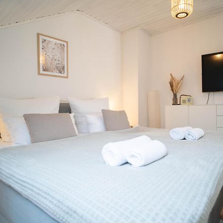 מינדלהיים Charmantes Apartment Mit Balkon מראה חיצוני תמונה